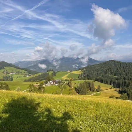 Hochtal דירה